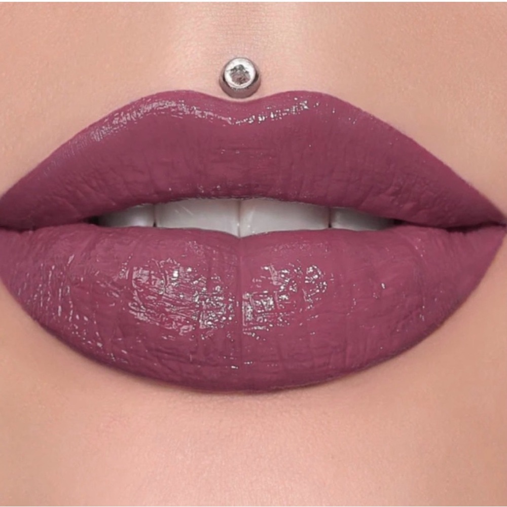 Jeffree Star ⭐️ Improper Full Pigment Supreme Gloss